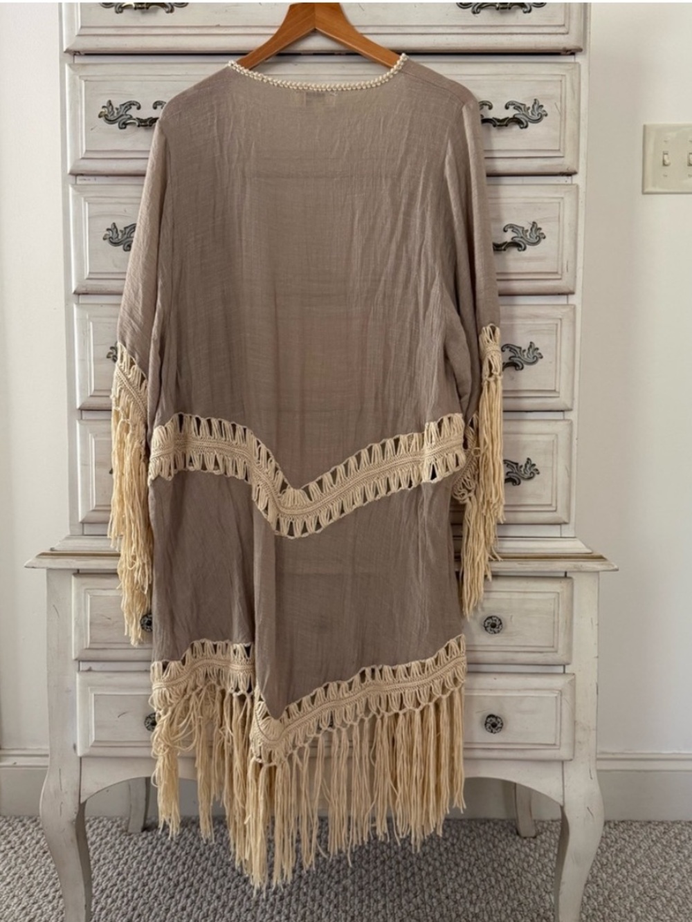 Boho Fringe Kimono in Taupe with Cream Lace Trim - Picture 4 of 6